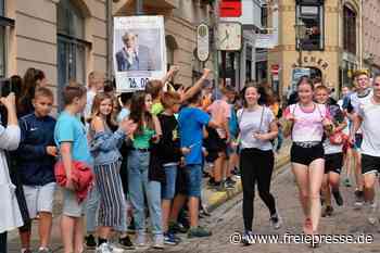 550 Schüler auf den Beinen: Das Gymnasium rockt Reichenbach - Freie Presse