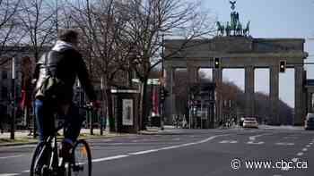 Should Canadians living abroad be allowed to vote in the federal election?