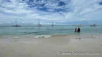Isla Mujeres: Playa Centro y Playa Norte libres de sargazo | Cancun Mio - Cancún Mio
