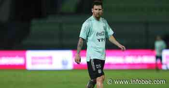 Los tiros libres “perfectos” de Messi que provocaron una ovación en la última práctica con la Selección - infobae