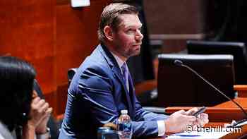 Swalwell knocks McCarthy for sending fried chicken to Capitol Police officers