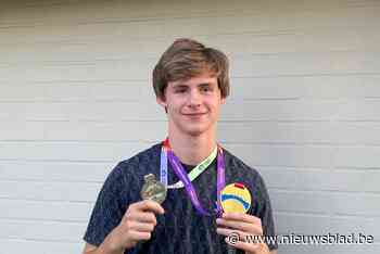 Europees en vicewereldkampioen Jente Hauttekeete in De Pinte gevierd - Het Nieuwsblad