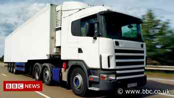 Government to shorten HGV driver testing process