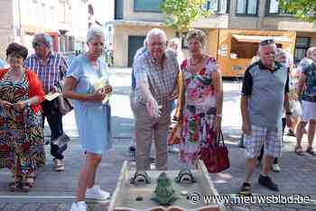 Bomen en terrassen bieden verfrissing tijdens seniorendag