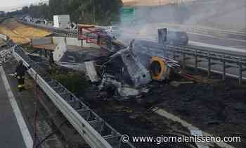 A19, Enna. Incidente, autoarticolato prende fuoco – Giornale Nisseno - Giornale Nisseno