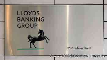 Lloyds Bank is offering £100 to current account customers in the UK
