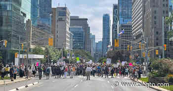 Nurses' association slams anti-vax protests targeting Toronto hospitals - blogTO