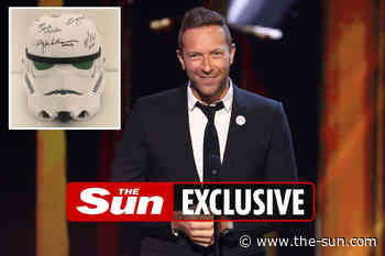 Coldplay’s Chris Martin buys Forest Whitaker’s Star Wars stormtrooper helmet & donates it to charity to rai... - The US Sun