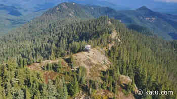Historic fire lookout in Mt. Hood National Forest burns in Bull Complex - KATU