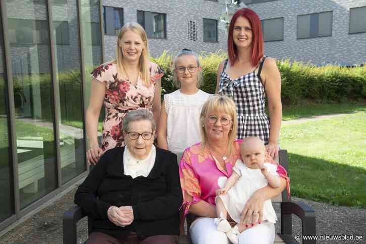 Moeder burgemeester viert dubbel viergeslacht