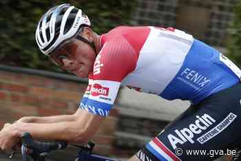 Toprenners starten op Heuvelplein aan derde rit meerdaagse BeneluxTour - Gazet van Antwerpen