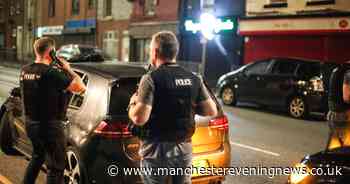 Three teenagers arrested after police pursue stolen car in Bolton - Manchester Evening News