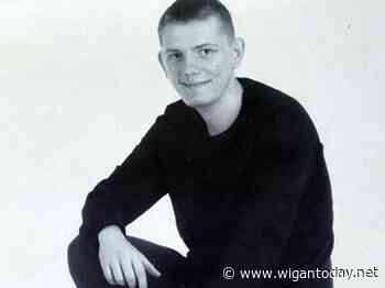 Wigan security guard turned gardener is a cut above the rest - Wigan Today