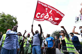 A Prato operai Texprint di nuovo in piazza. Mentre Fdi contesta Anpi e Montanari - Il Manifesto