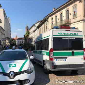 Monza, tenta di rubare il cellulare in un furgone fermo: 32enne in manette - MBnews