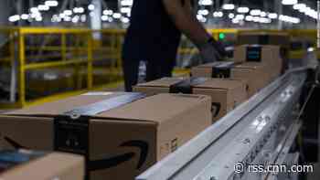 Amazon offers to pay four-year college tuition for most workers