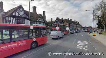 Derelict pub in Edgware catches fire