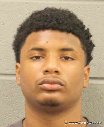 Houston killings of New Orleans cop and friend: Manhunt leads to third arrest - Fox News