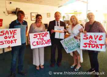 Harlow protest to save the River Stort