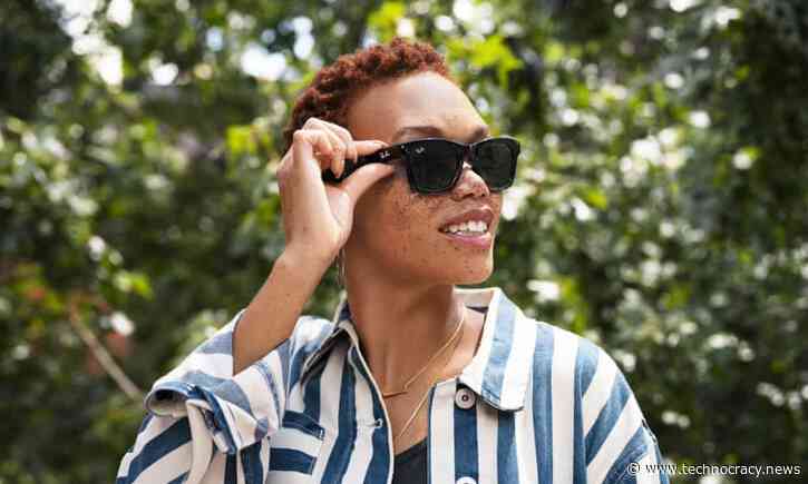 Ray-Ban Partnered With Facebook To Launch ‘Smart Glasses’