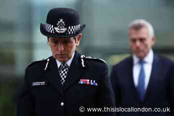 Dame Cressida Dick to continue as Met Police chief
