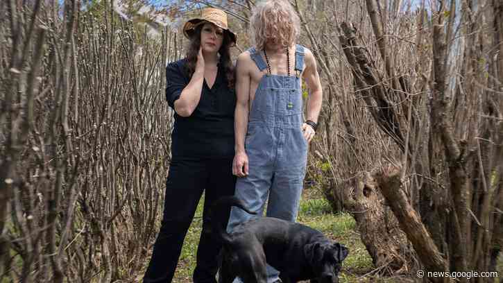 8 New Albums You Should Listen to Now: Low, Kacey Musgraves, and More - Pitchfork