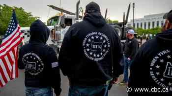 Bernier's talk of 'tyranny' echoes far right militia group's slogan, say experts