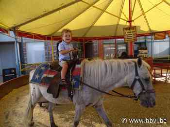 Tweede kermis in Paal overgoten met zon (Beringen) - Het Belang van Limburg Mobile - Het Belang van Limburg