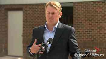 ‘I’m frustrated we had to’: Alberta health minister defends COVID-19 vaccine incentive