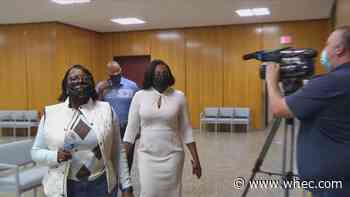 Mayor's lawyer tries to get judge to block star witness in upcoming trial