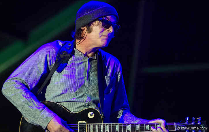 Gear owned by late Mazzy Star member David Roback up for sale 
