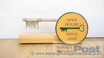 Valence House presented green Open City commemorative plaque - Barking and Dagenham Post