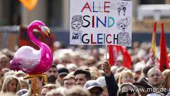 Erste "Lange Nacht der Frauen" in Dresden | MDR.DE - MDR