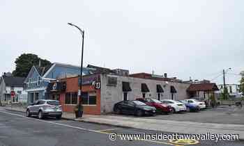 New patio coming to Chuckles Jack in Smiths Falls - Ottawa Valley News