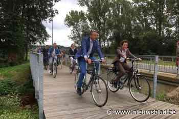 Minister Peeters opent Meldertse fietspaden