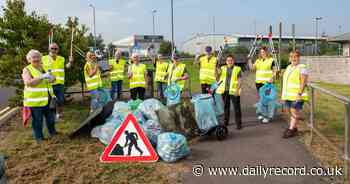 Fast-food packaging is a top priority for Renfrewshire litter pickers - Daily Record
