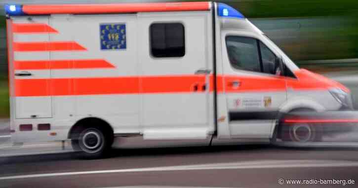 Frontalzusammenstoß im Gegenverkehr auf B31: Fünf Verletzte