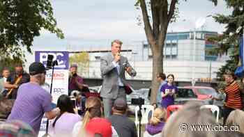 People's Party Leader Maxime Bernier launches 3-day tour in Alberta with indoor, outdoor rallies