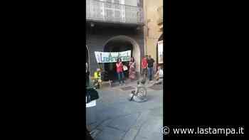 La farmacista no-vax di Fossano: “Contraria a cedere al ricatto, va tutelato il mio diritto al lavoro” - La Stampa