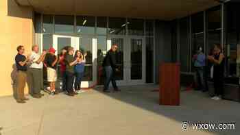 G-E-T's new Performing Arts Center officially open after nearly one year - WXOW.com