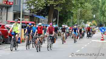 Petershausen/ Dachau: Sternfahrt nach München - Radler setzen Zeichen für Verkehrswende - Merkur Online
