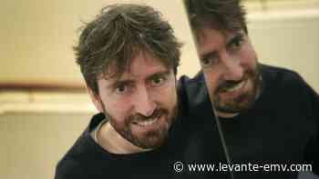 Daniel Sánchez Arévalo rueda su primera serie, «Las de la última fila» - Levante-EMV