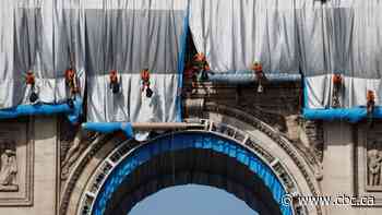 Work begins to wrap Arc de Triomphe for Christo-designed art installation