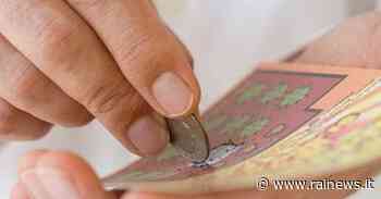 Il caso del gratta e vinci. Convalida del fermo del tabaccaio solo per furto - Rai News