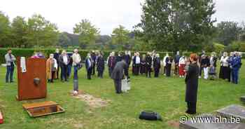 'Grote Antwerpenaar' Robbe De Hert vereeuwigd in Schoonselhof - Het Laatste Nieuws
