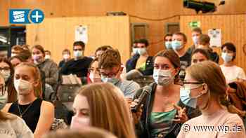 Siegen: Bundestagswahlkandidaten stellen sich Schüler-Fragen - wp.de - Westfalenpost