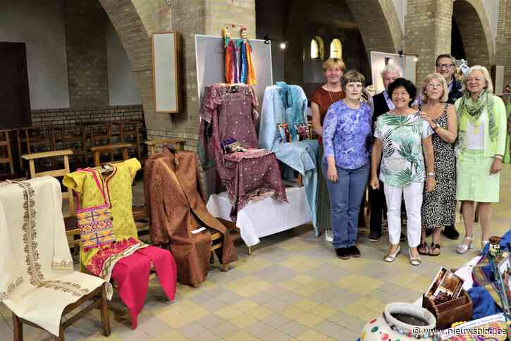 ’t Lab Gods zet expo op rond trouwers