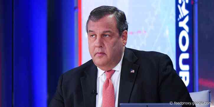 Chris Christie says he thinks Biden's employer vaccine mandates are on 'shaky ground,' a day after taking heat for criticizing Trump on 9/11
