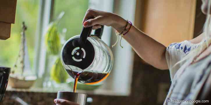 A Missouri cafe converted itself to a private club with $1 membership fees to avoid mask-mandate rules - but a court shut it down