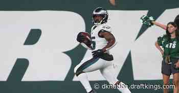 Boston Scott fantasy football start/sit advice: What to do with Eagles RB in Week 1 - DraftKings Nation
